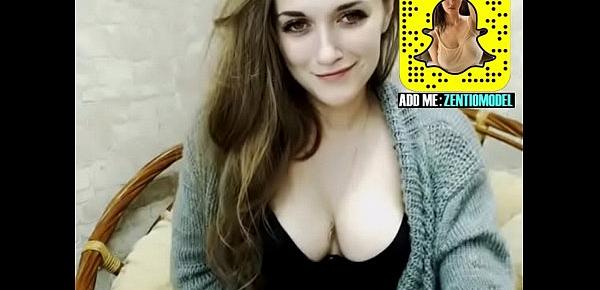 Super Hot Teen Warming Her Young Pussy